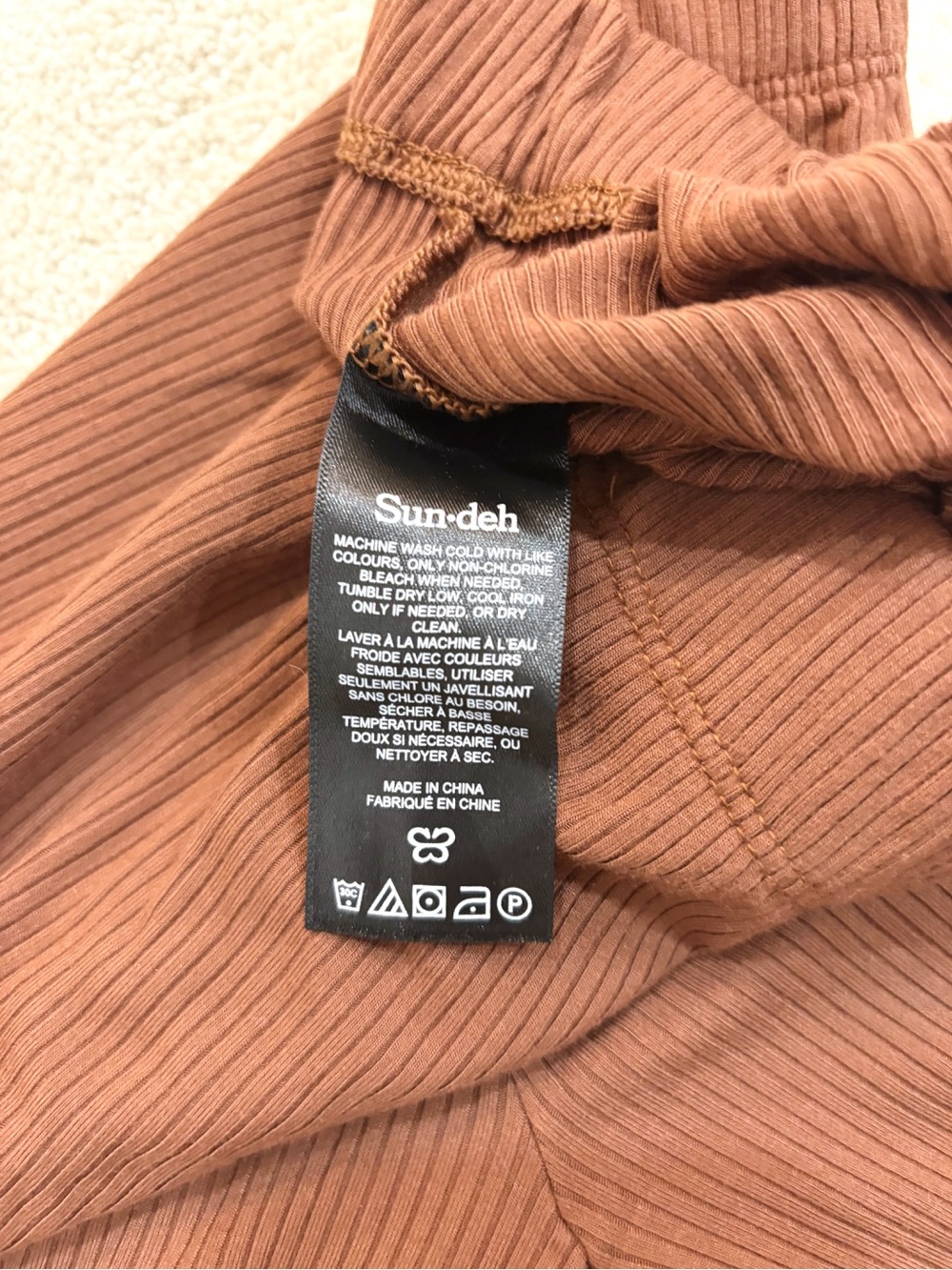 Aritzia Sun•Deh Ribbed Knit Stretchy Legging Pants - Burnt Orange Brown XS - Picture 5 of 6